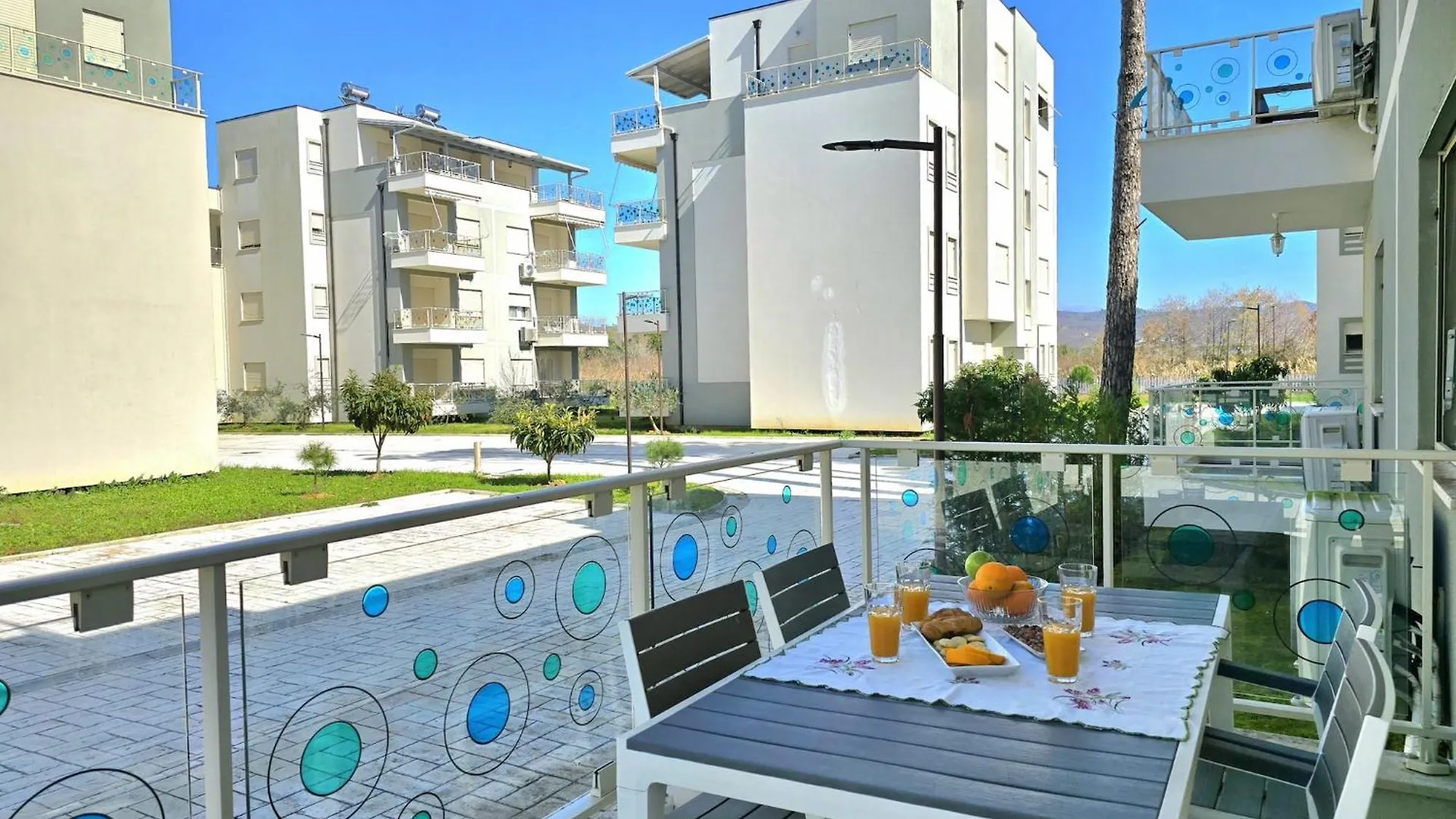 Bright & Airy Apartment Near Gambero Beach Plazhi San Pietro